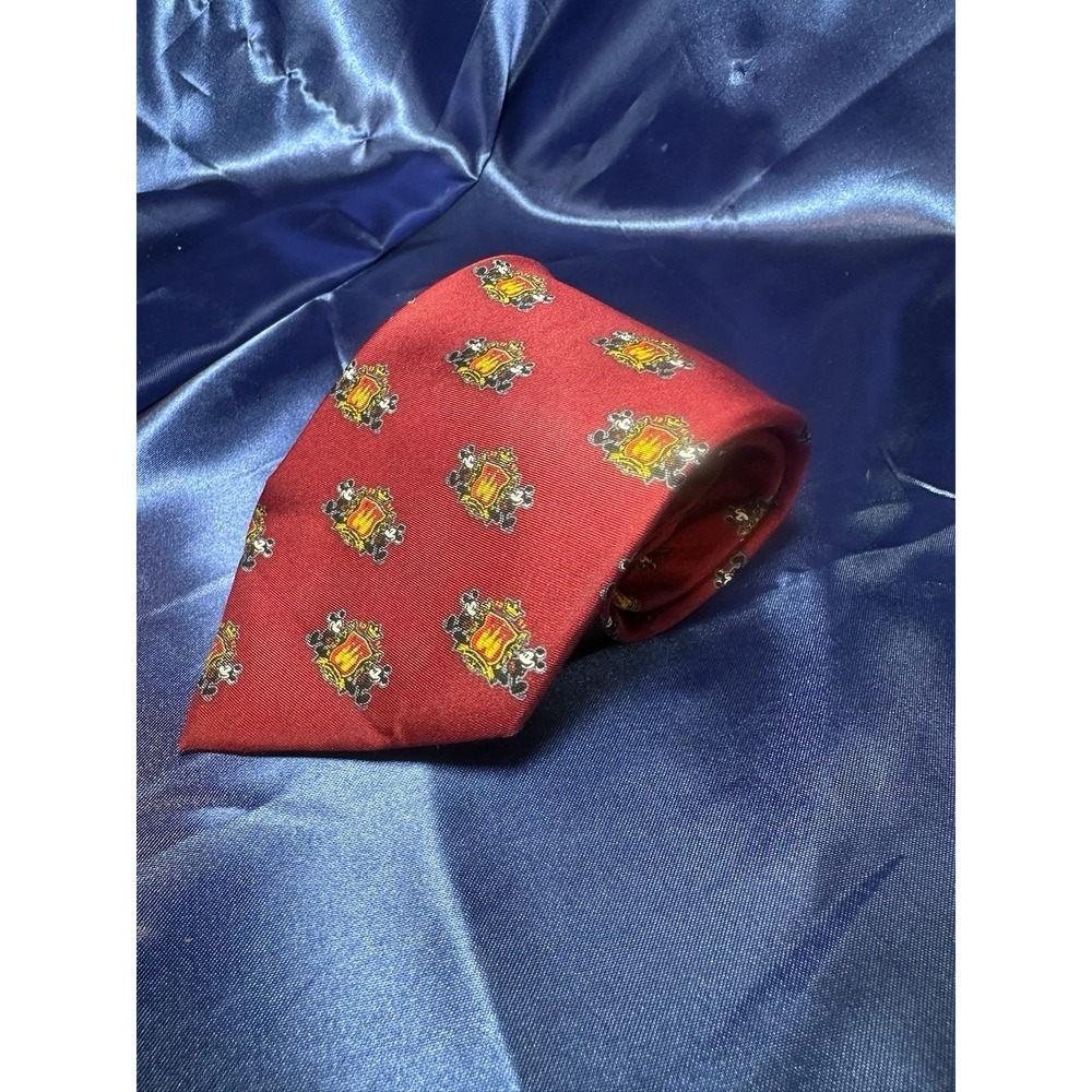 Vintage Walt Disney World Mickey Mouse Crest 100% Silk 59" Men's Necktie
